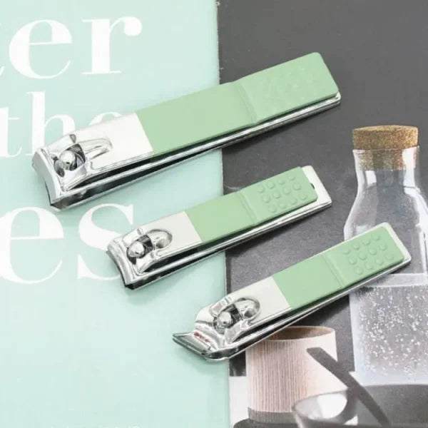 💅 All-in-One Nail Care Kit – 16 Tools in 1 Box!
