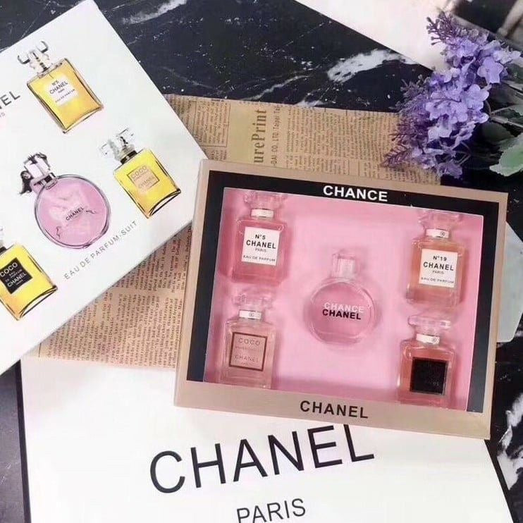 PREMIUM PERFUME SET 5 in 1